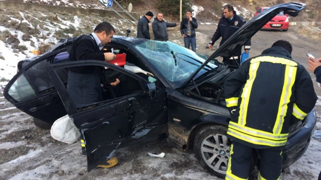 Otomobil tarlaya uçtu: 1 yaralı