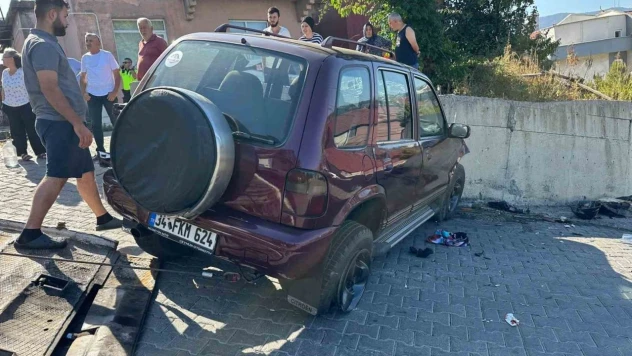 Otomobilin Freni Boşaldı, İki Araca Çarptı: 4 Yaralı