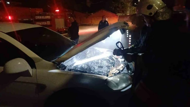 İtfaiye, Park Halindeki Aracı Küle Dönmekten Kurtardı