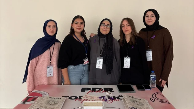 PDR Topluluğu Panel Düzenledi