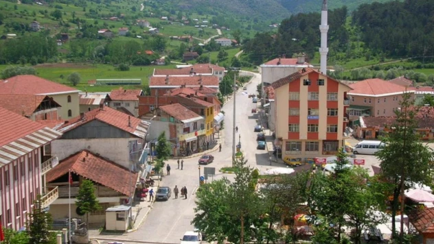 Pınarbaşı, Sosyoekonomide Alt Sıralarda