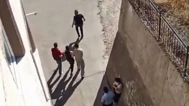 Polise Yakalanmamak İçin Girdiği Bacada Sıkıştı