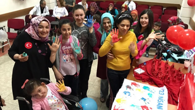 Rehabilitasyon Merkezi, çocukların bayramını kutladı