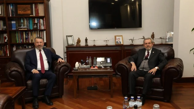 Rektör Kırışık'tan Ankara Üniversitesi Rektörü Ünüvar'a Ziyaret