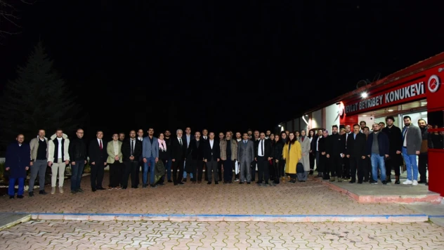 Rektör Topal, Akademik Danışmanlarla Bir Araya Geldi