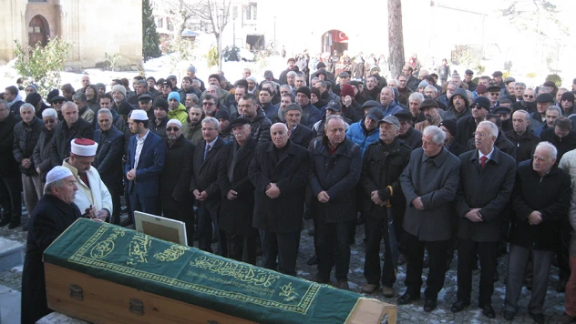 Ruhi Hoca son yolculuğuna uğurlandı