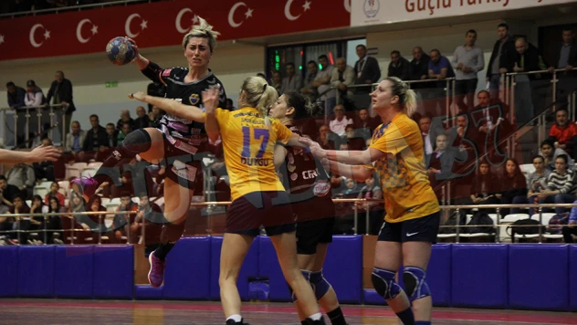 Sakatlıklar ve alternatifsizlik Belediyespor'u devirdi