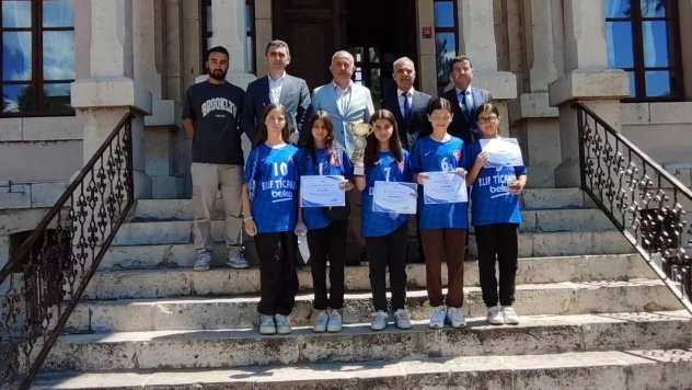 Şampiyonlardan Yazkan'a Ziyaret