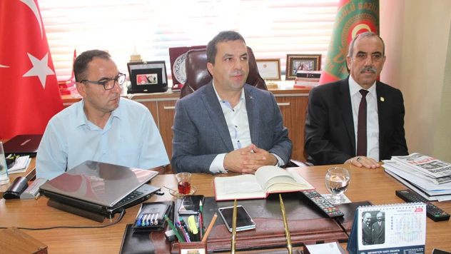 Satıoğlu, hainlere ateş püskürdü
