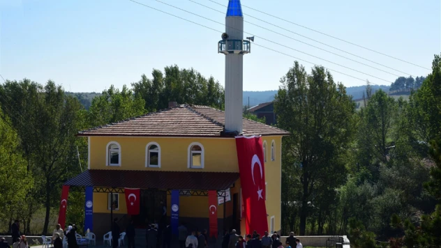 Şehidin camisi açıldı