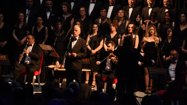 Şehri Dilara kulakların pasını sildi