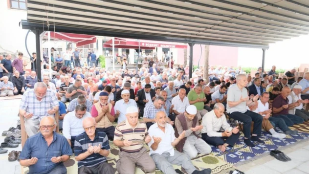 Sel felaketinde hayatını kaybedenler anıldı
