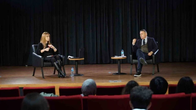 'Seni seviyorum' demeden önce iki kez düşünün!