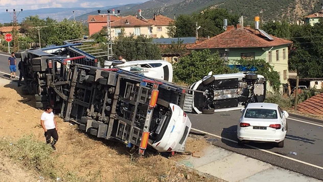 Sıfır araçlar yola saçıldı