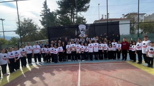 Siluetlerle Atatürk Sergisi Açıldı