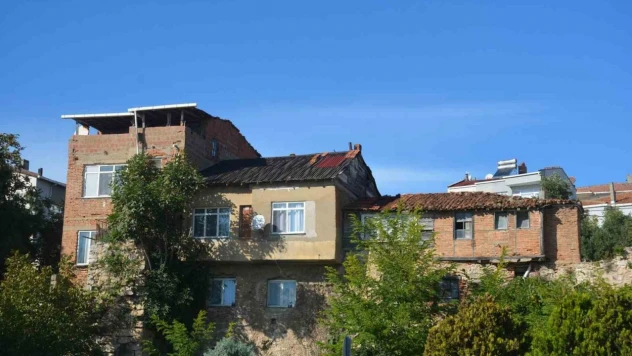 Sinop Kalesi, Kalekondulardan Kurtuluyor