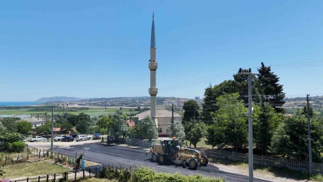 110 Kilometrelik Asfalt Mesaisi Başladı