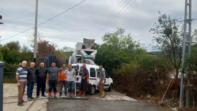 Sinop'ta İmece Usulüyle Mezarlıklar Temizlendi