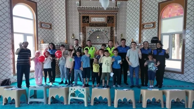 Sinop'ta Kur'an Kursu Öğrencileri Bilgilendirildi