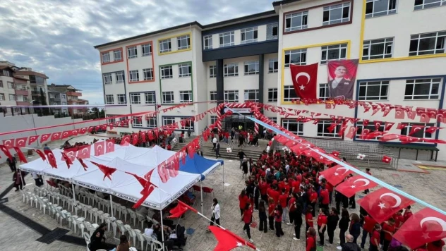 Sinop'ta Yeni Eğitim-Öğretim Yılı Törenle Başladı