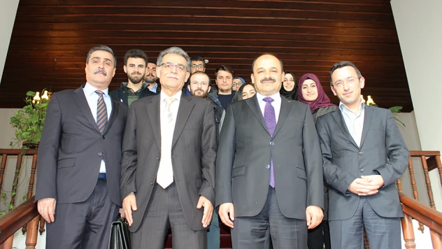 Sohbeti Tarih'in teması Mehmet Akif olacak