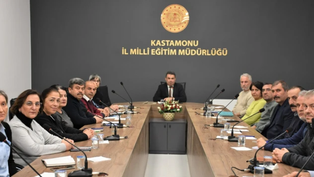 Şube Şefleri İle Toplantı Yapıldı