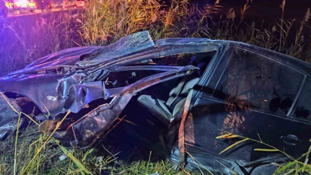 Takla Atan Otomobil Hurdaya Döndü