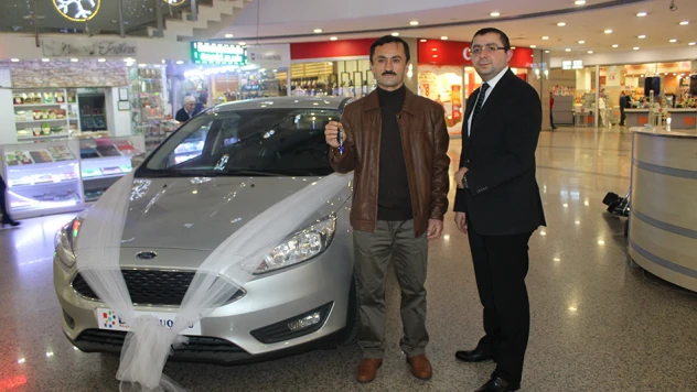 Talihli arabasına kavuştu