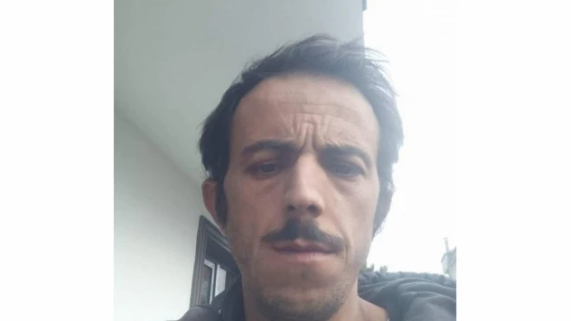 Tartıştığı oğlunun bıçak darbeleriyle ağır yaralandı