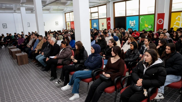 Taşköprü'de MYO Öğrencilerine İlçenin Tarihi Anlatıldı