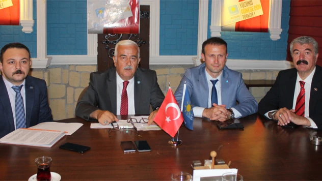 'Tek adamlık düşüncesini yıkmaya geliyoruz'