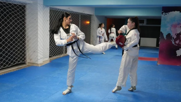 Tesadüfen Tanıştığı Taekwondoda Hedefi Olimpiyatlar