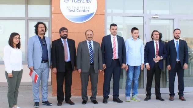 TOELF sınavı KÜ'de yapılmaya başladı