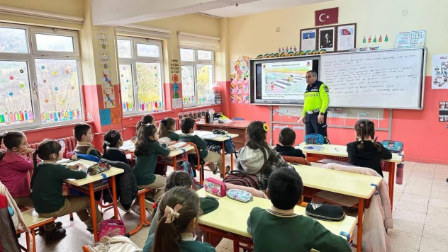 Trafik Eğitimi Seminer Faaliyeti Gerçekleştirildi