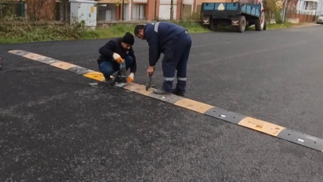 Trafik Güvenliği İçin Hız Kesiciler Yapıldı