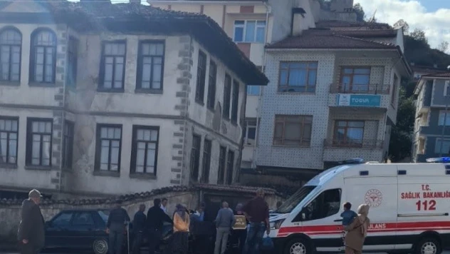Traktör lastiği yayaya çarptı