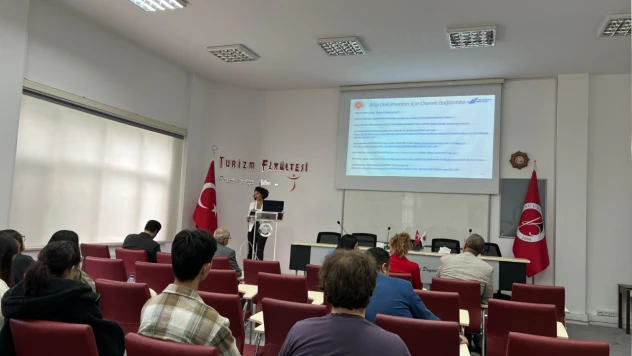 Turizm Rehberliği'nde Oryantasyon Toplantısı Yapıldı