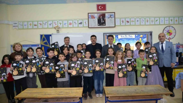 Türkeli'de Karne Sevinciyle Başladı