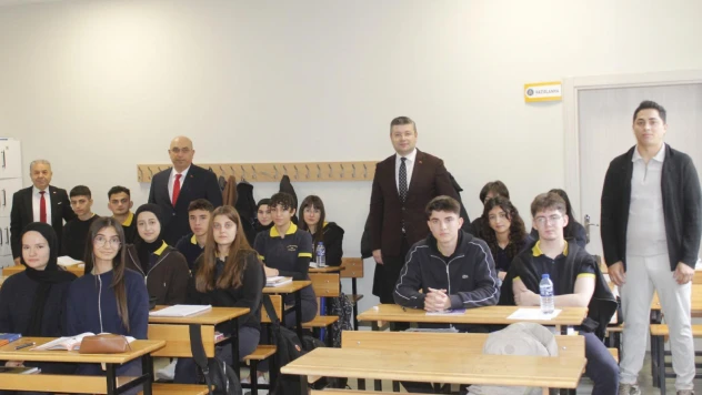 Uçar'dan Prof. Dr. Fuat Sezgin Anadolu Lisesi'ne Ziyaret