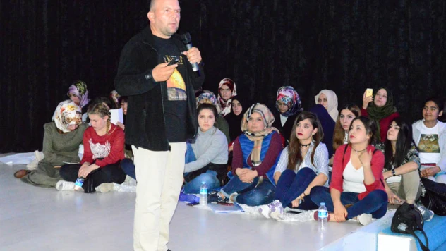 Uğurluel, 2'nci Abdülhamit'i anlattı