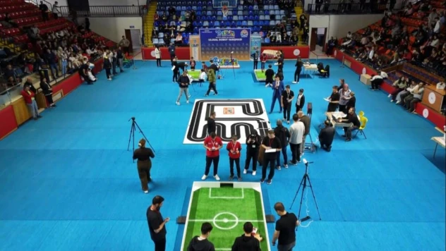 Ulusal Robot Yarışması Renkli Görüntülere Sahne Oldu