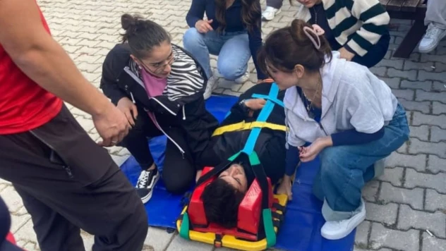 UMKE'den Temel İlkyardım Ve Hasta Taşıma Eğitimi