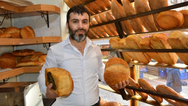 Üniversite Öğrencilerine İndirimli Ekmek