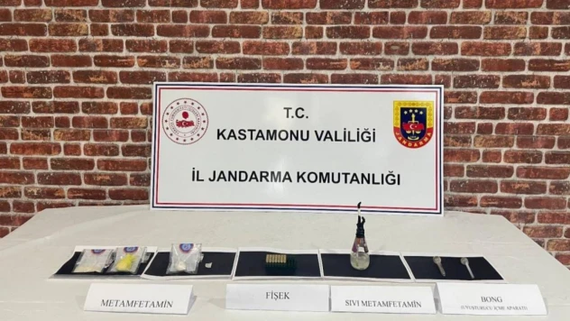 Uyuşturucu Getiren 4 Sanığa 8 Yıl 4 Ay Hapis Cezası