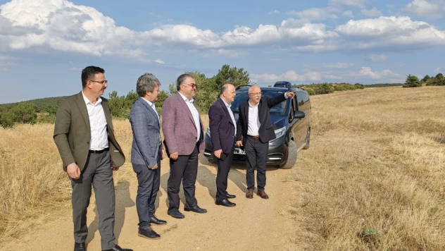 Vali Dallı 5 Bin Kişiye İstihdam Sağlayacak Proje Alanını Ziyaret Etti