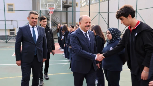 Vali Dallı'dan Mustafa Kaya Anadolu Lisesi'ne Ziyaret