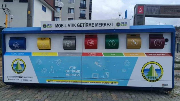 Vatandaş, Mobil Atık Getirme Merkezinin Dolu Olmasına Tepki Gösterdi