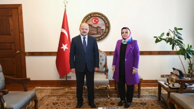 Yeni İŞKUR İl Müdürü Zeynep Demir''den Vali Dallı'ya Ziyaret