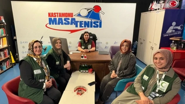 Yeşilay'dan Spor Camiasına Ziyaret
