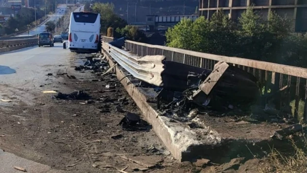 Bariyerlere Çarptı: 1 Yaralı